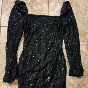 Windsor size medium holiday dress